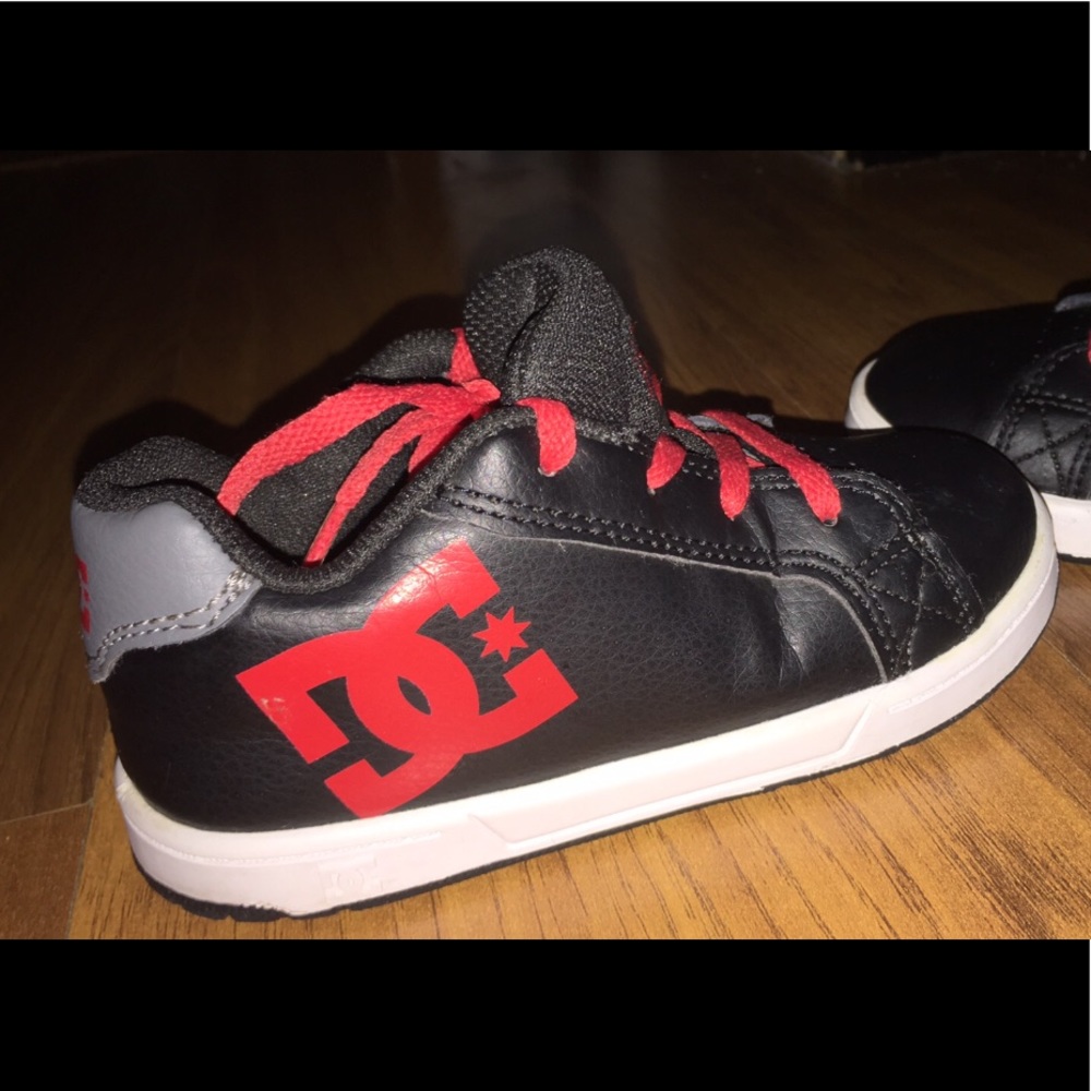 Toddler shoes